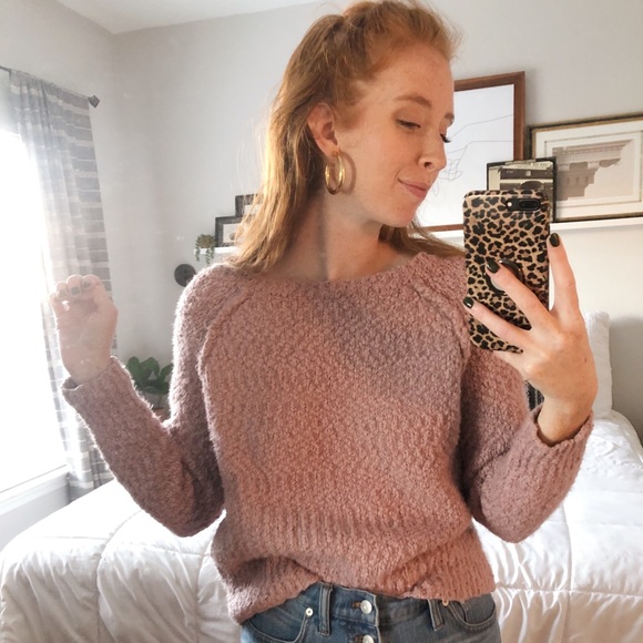 Sweater - Picture 1 of 4